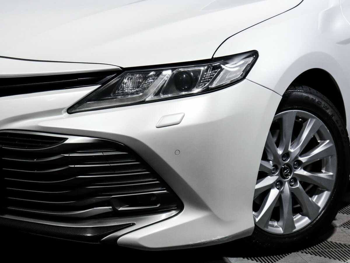 Toyota Camry с пробегом — 2019 год. Фото: #15