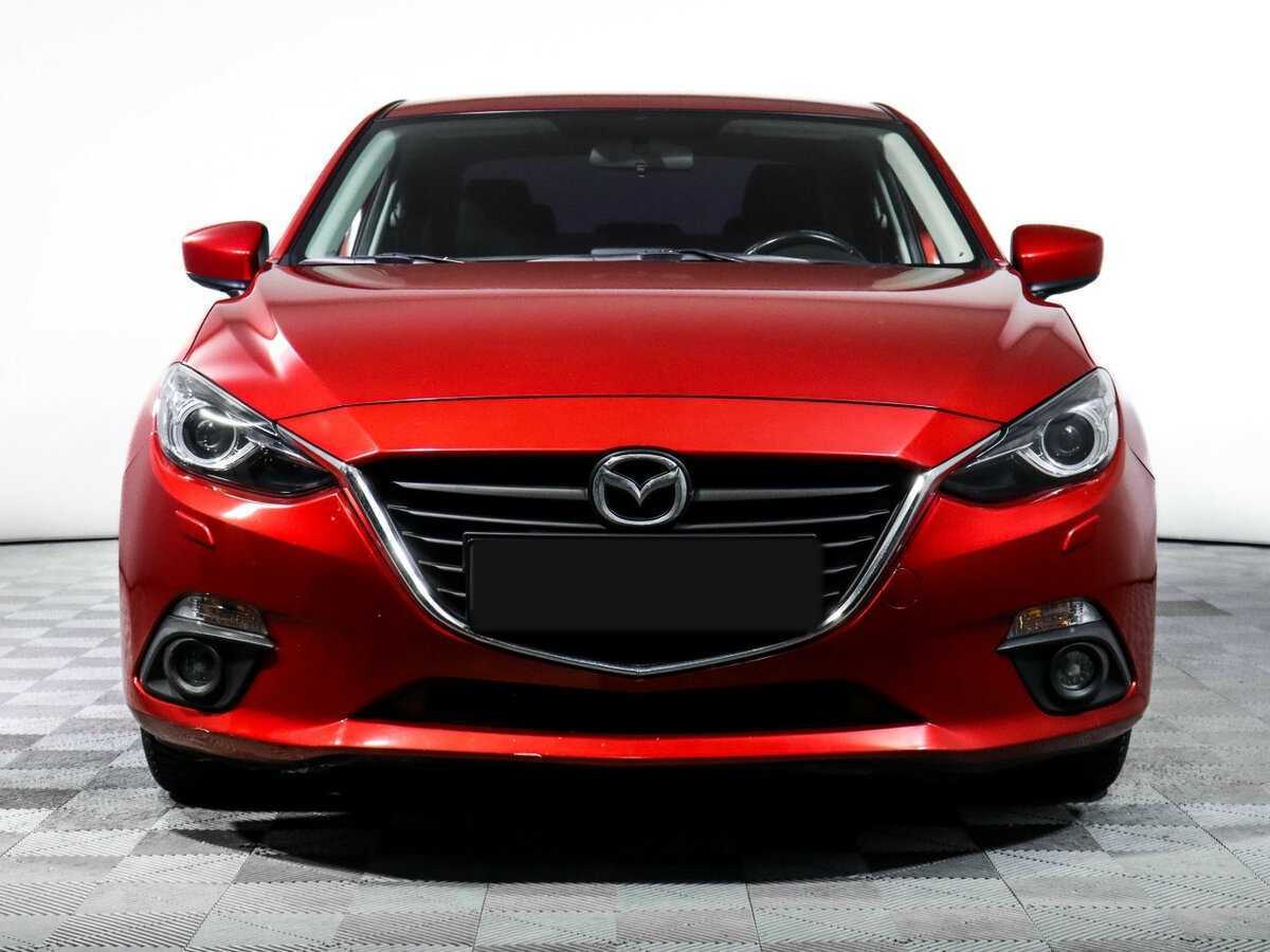 Mazda 3 с пробегом — 2014 год. Фото: #1