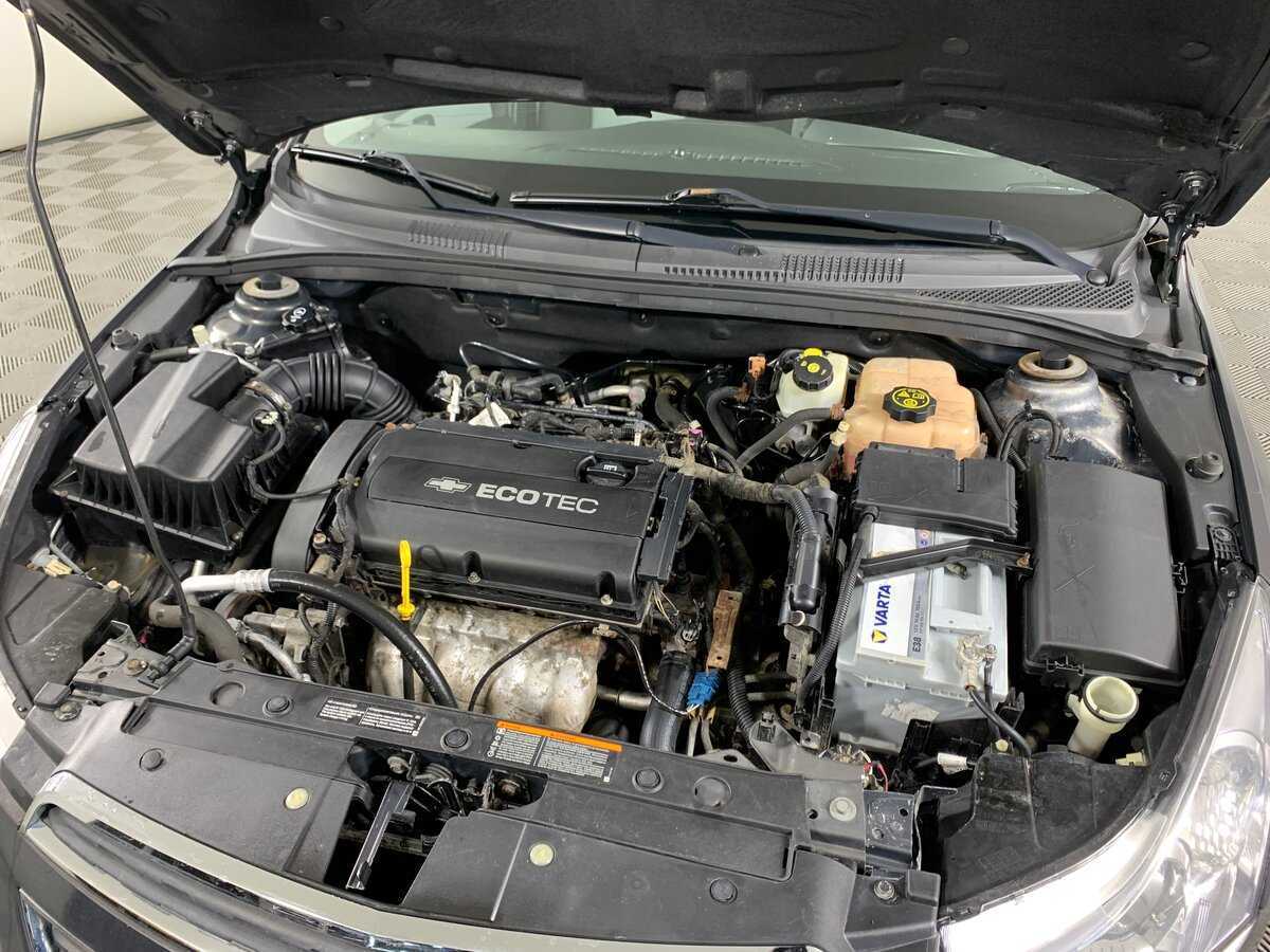 Chevrolet Cruze с пробегом — 2013 год. Фото: #10