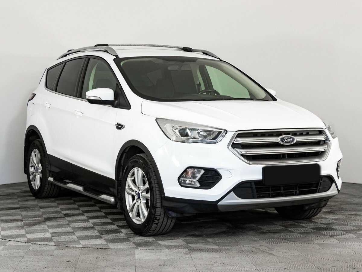 Ford Kuga с пробегом — 2018 год. Фото: #2