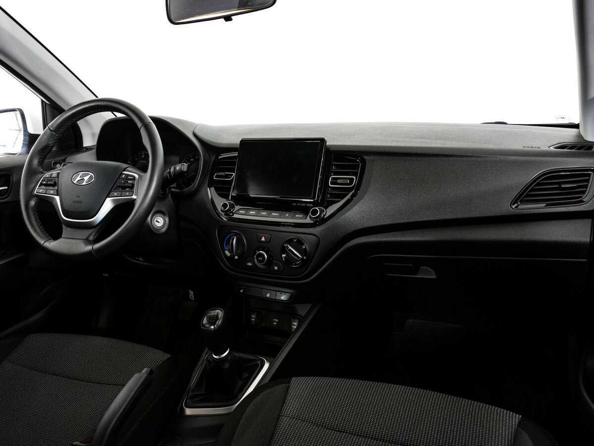 Hyundai Solaris с пробегом — 2021 год. Фото: #6