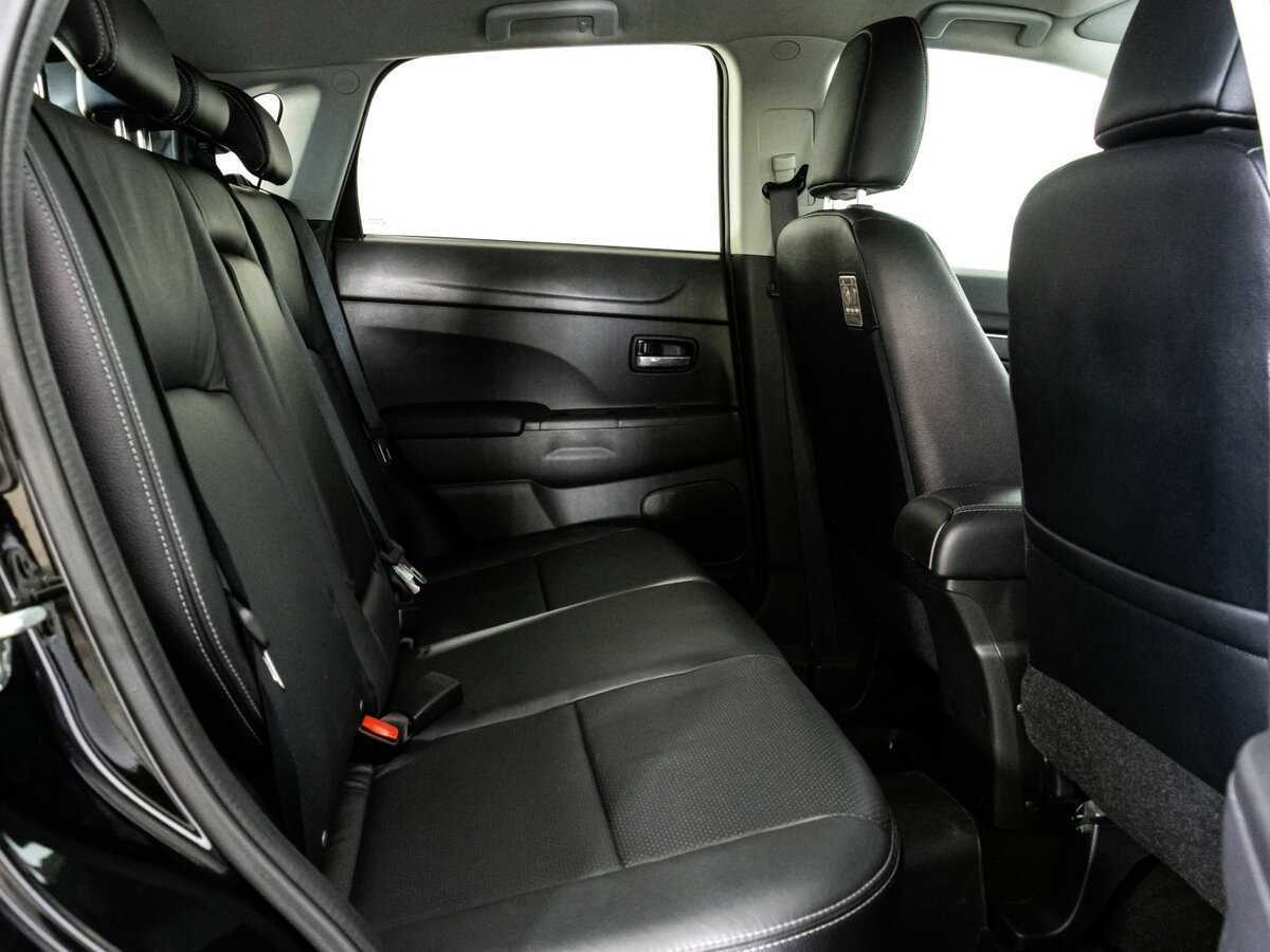 Mitsubishi ASX с пробегом — 2015 год. Фото: #14