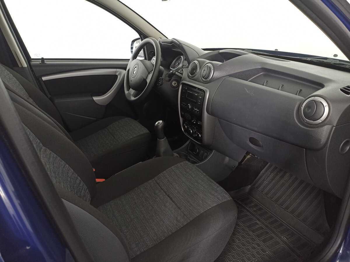 Renault Duster с пробегом — 2013 год. Фото: #10