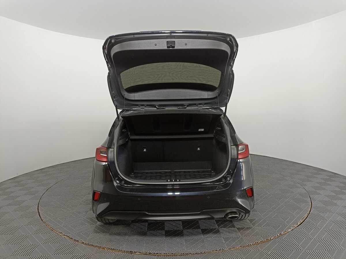 Kia Ceed с пробегом — 2022 год. Фото: #9