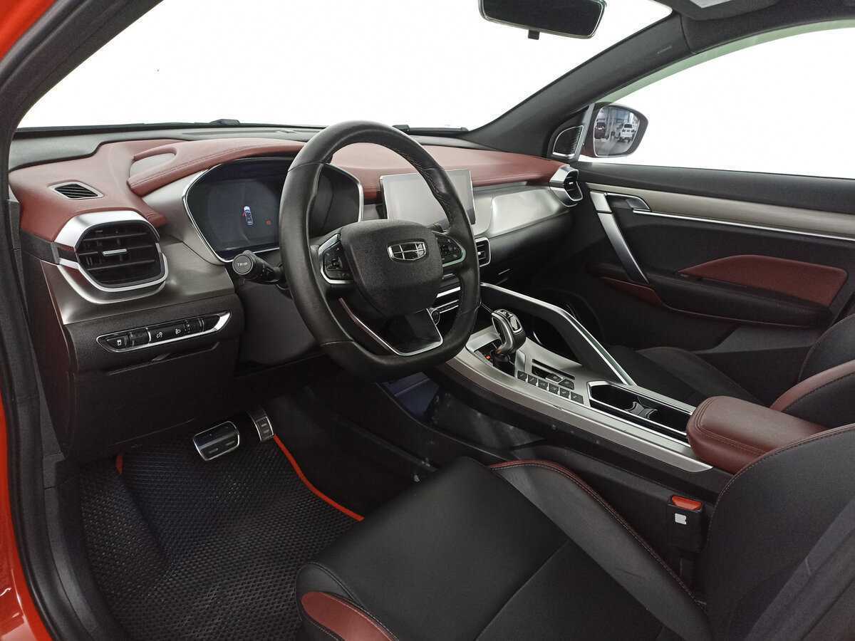 Geely Coolray с пробегом — 2020 год. Фото: #13