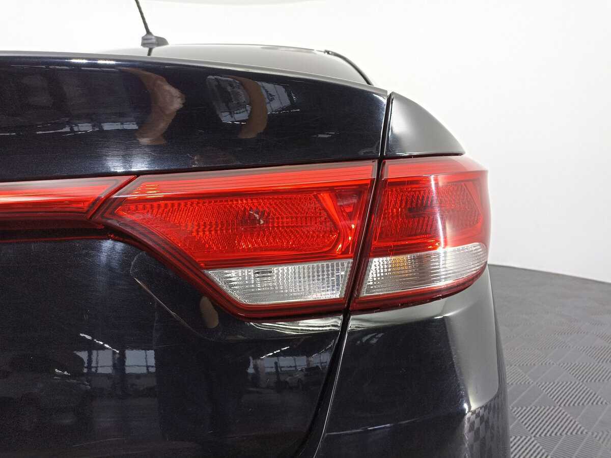 Kia Rio с пробегом — 2017 год. Фото: #8