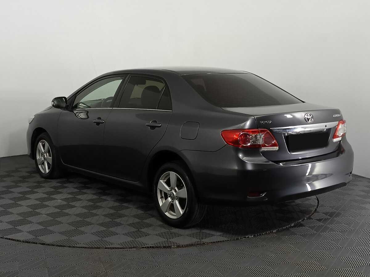 Toyota Corolla с пробегом — 2012 год. Фото: #6