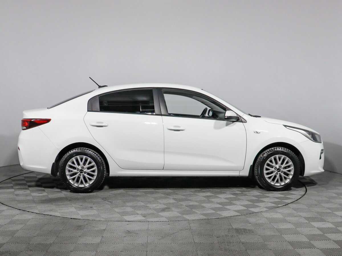 Kia Rio с пробегом — 2018 год. Фото: #3
