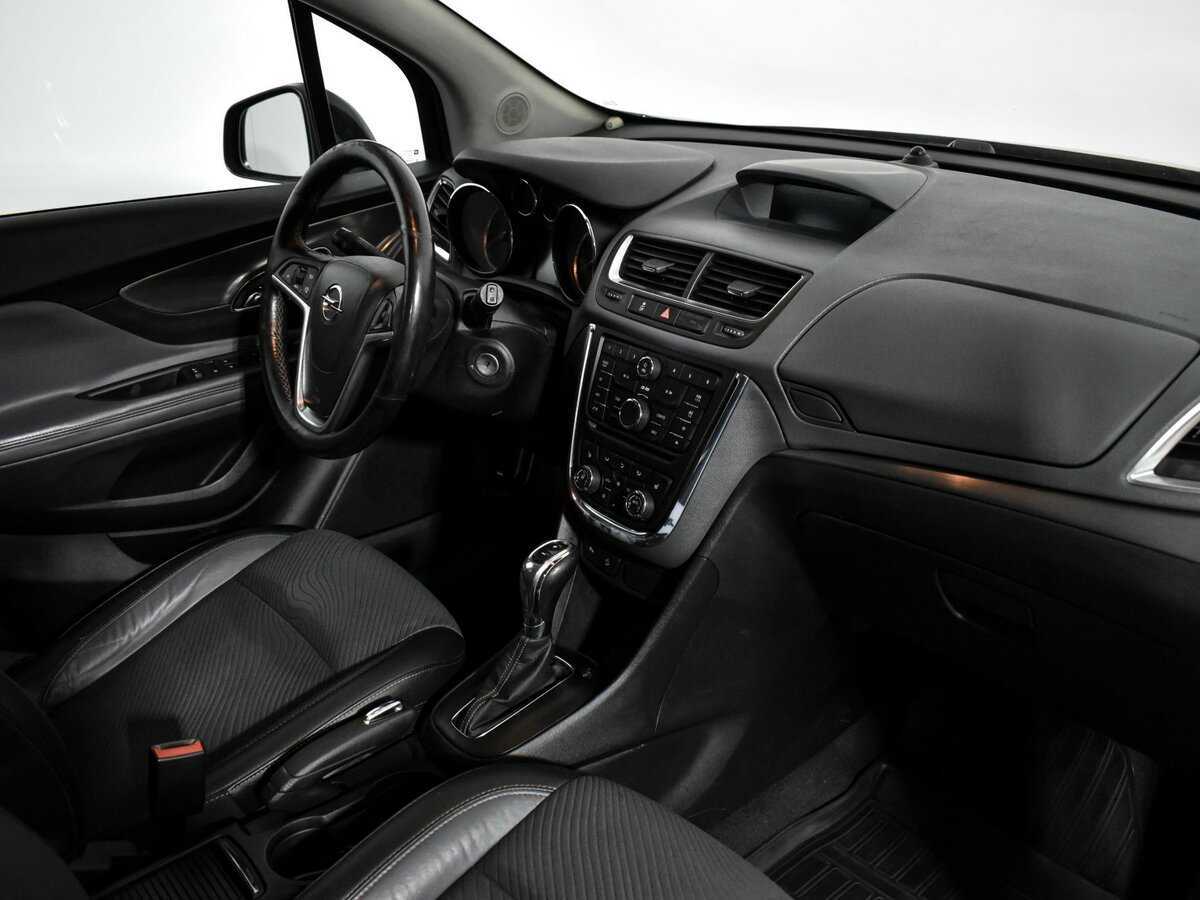 Opel Mokka с пробегом — 2013 год. Фото: #13
