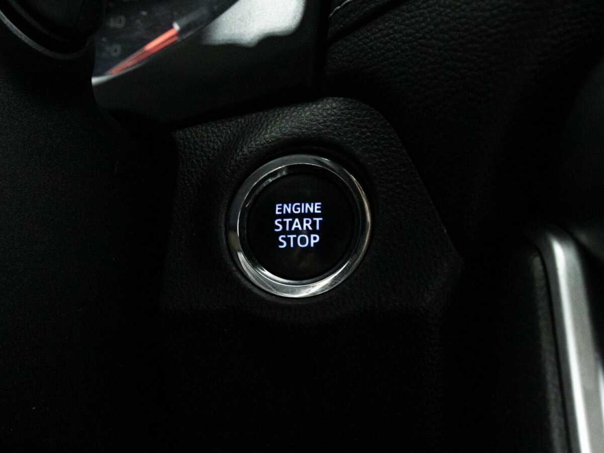 Toyota RAV4 с пробегом — 2019 год. Фото: #16