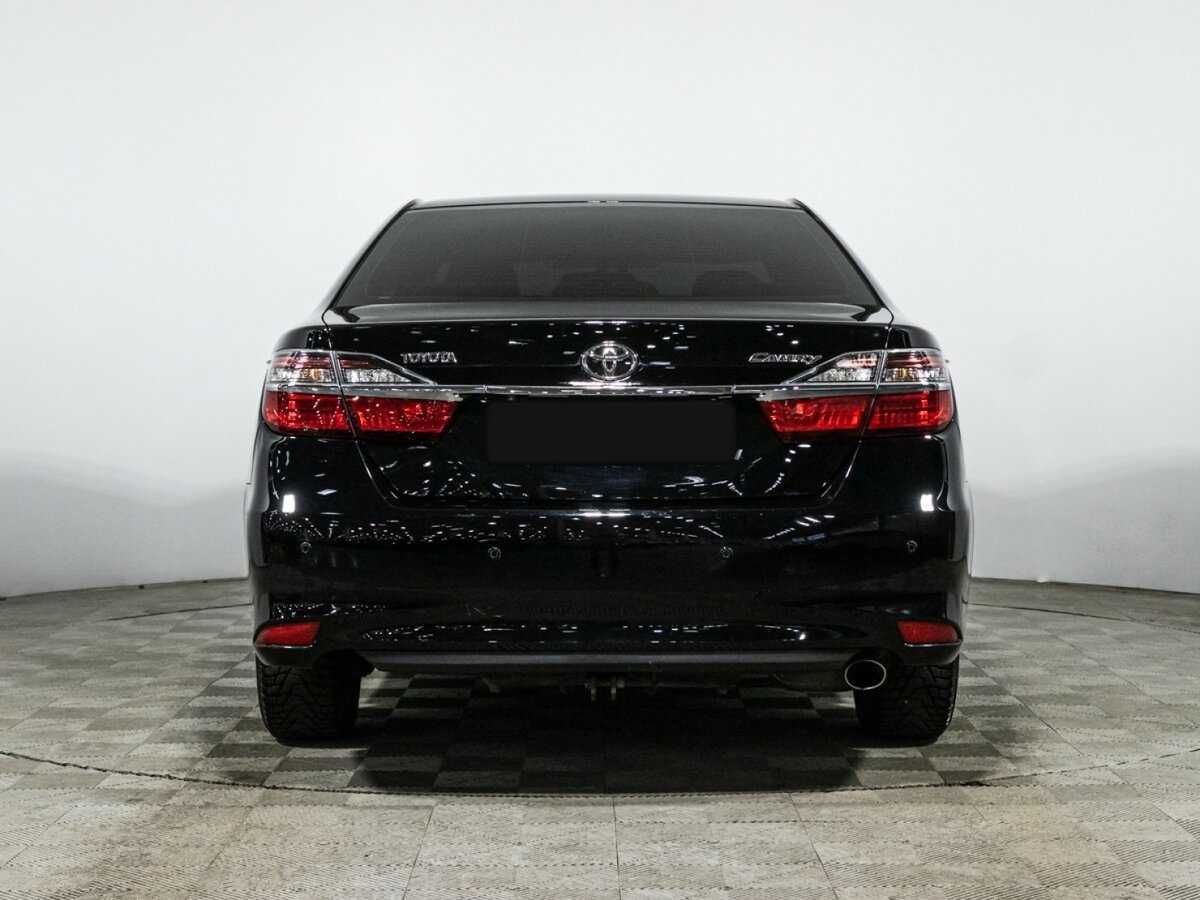Toyota Camry с пробегом — 2016 год. Фото: #5