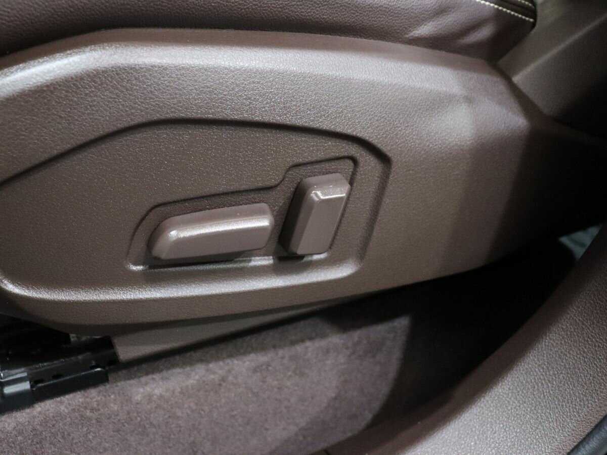 FAW Bestune T77 с пробегом — 2023 год. Фото: #11