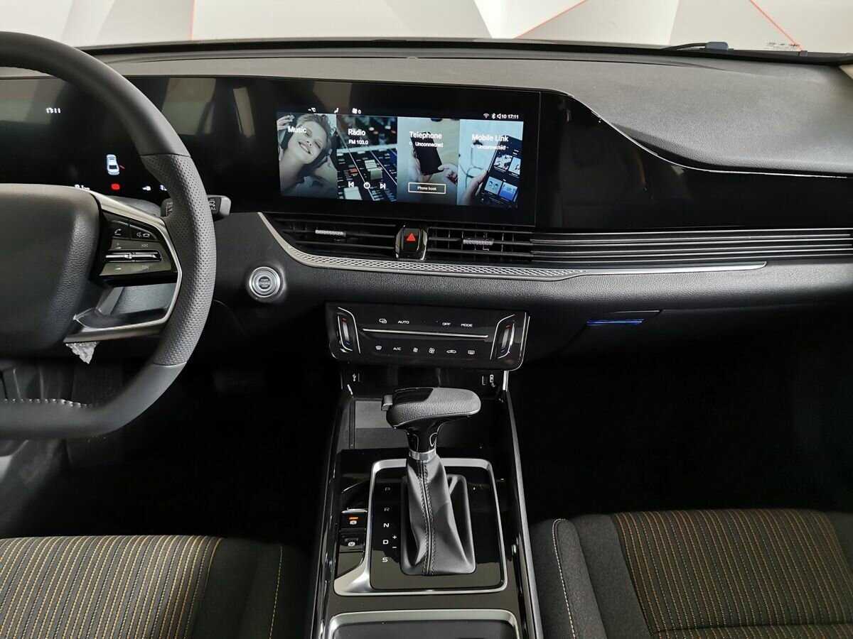 FAW Bestune B70 с пробегом — 2023 год. Фото: #10