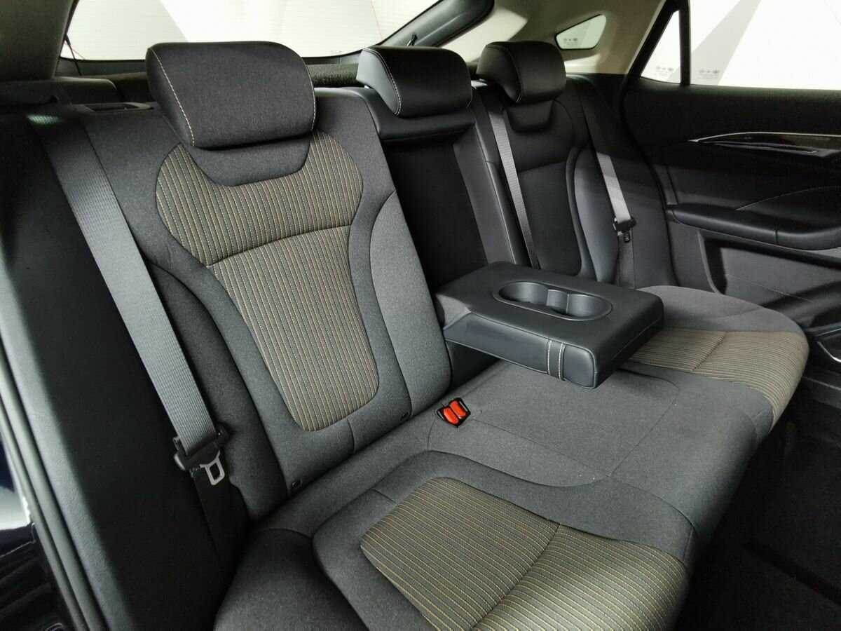 FAW Bestune B70 с пробегом — 2023 год. Фото: #10