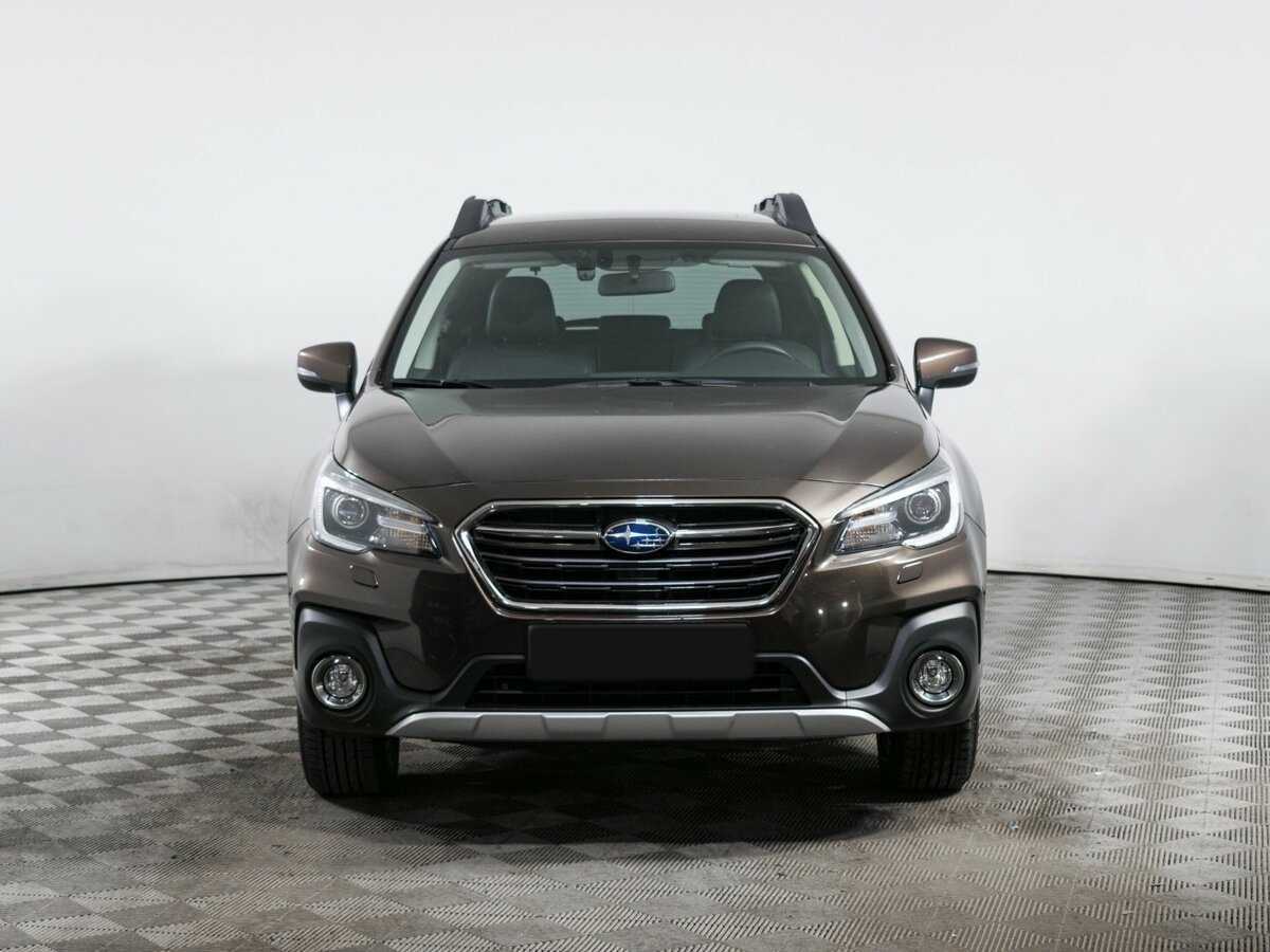 Subaru Outback с пробегом — 2018 год. Фото: #1