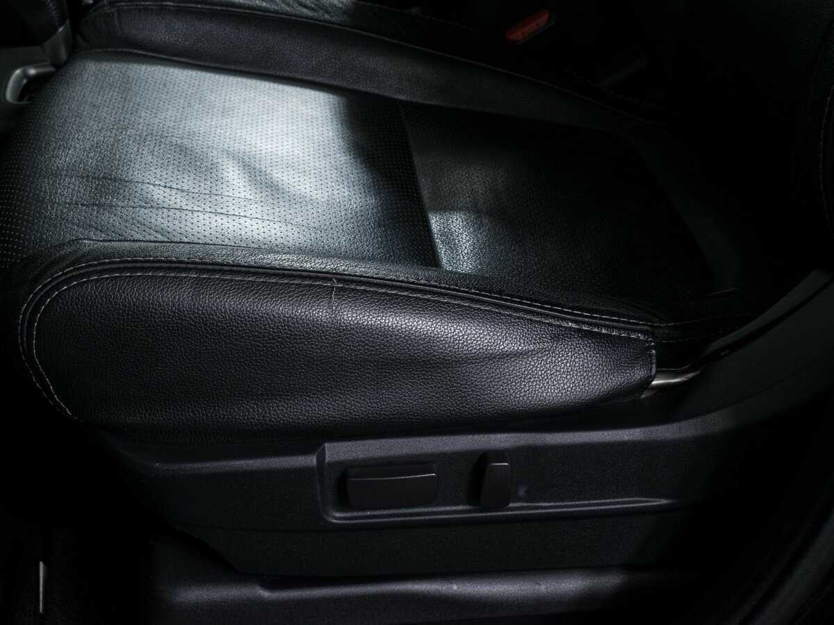 Mitsubishi Outlander с пробегом — 2015 год. Фото: #14