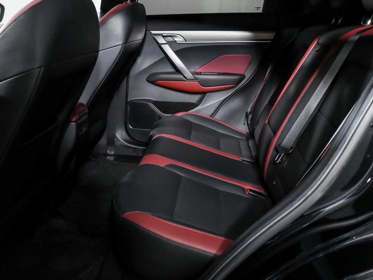 Geely Coolray с пробегом — 2022 год. Фото: #6