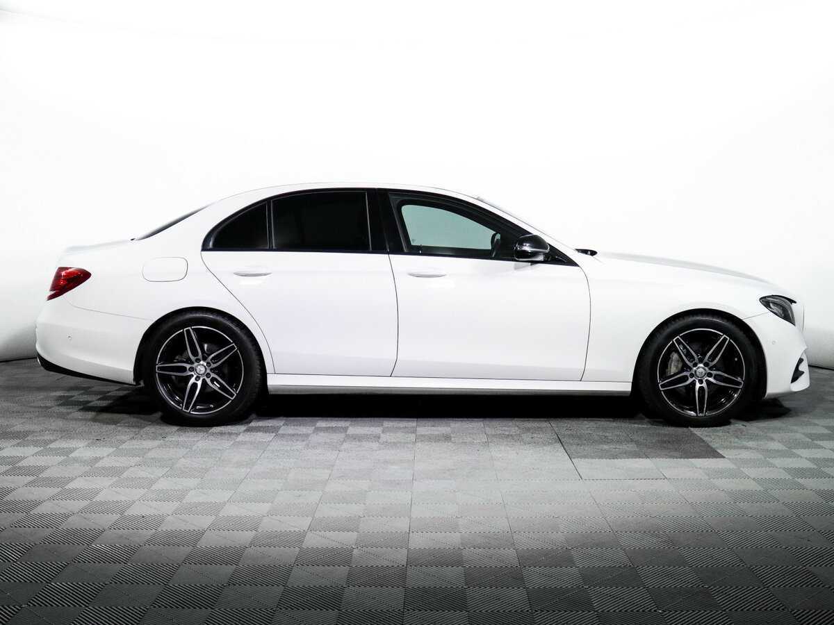 Mercedes-Benz E-Класс с пробегом — 2016 год. Фото: #3