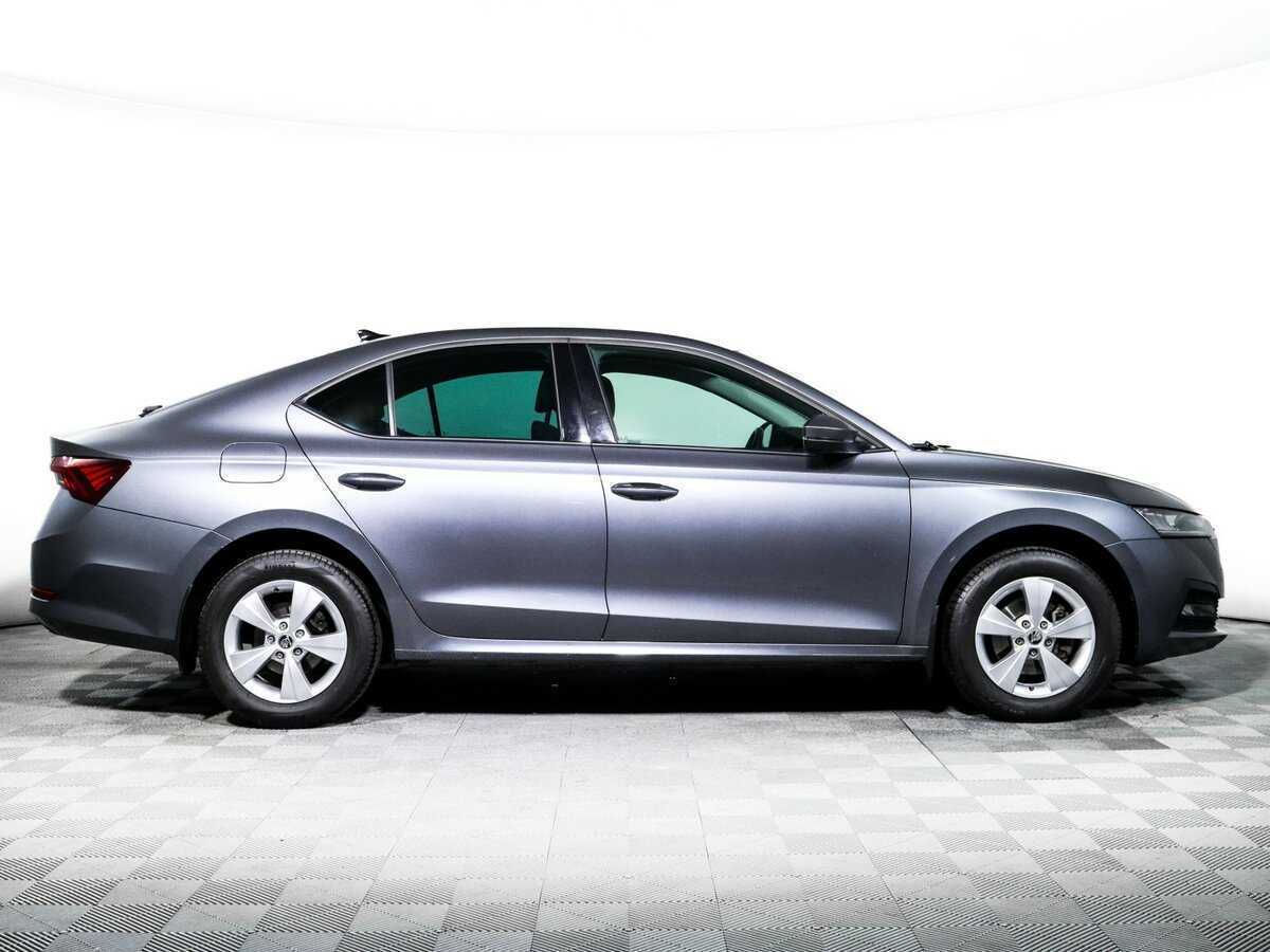 Skoda Octavia с пробегом — 2021 год. Фото: #3