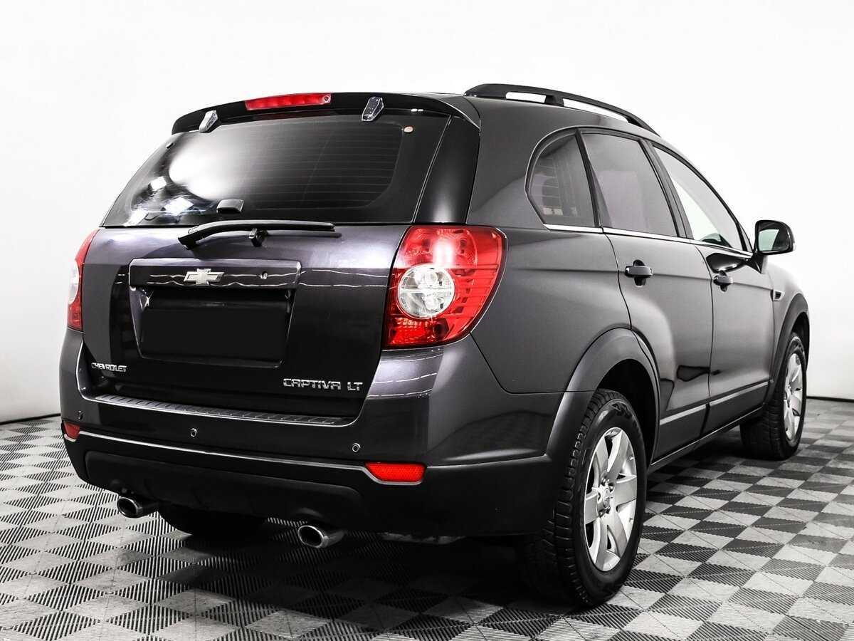 Chevrolet Captiva с пробегом — 2012 год. Фото: #4