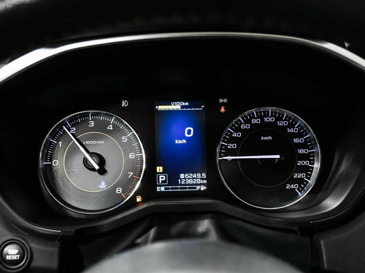 Subaru XV с пробегом — 2017 год. Фото: #9