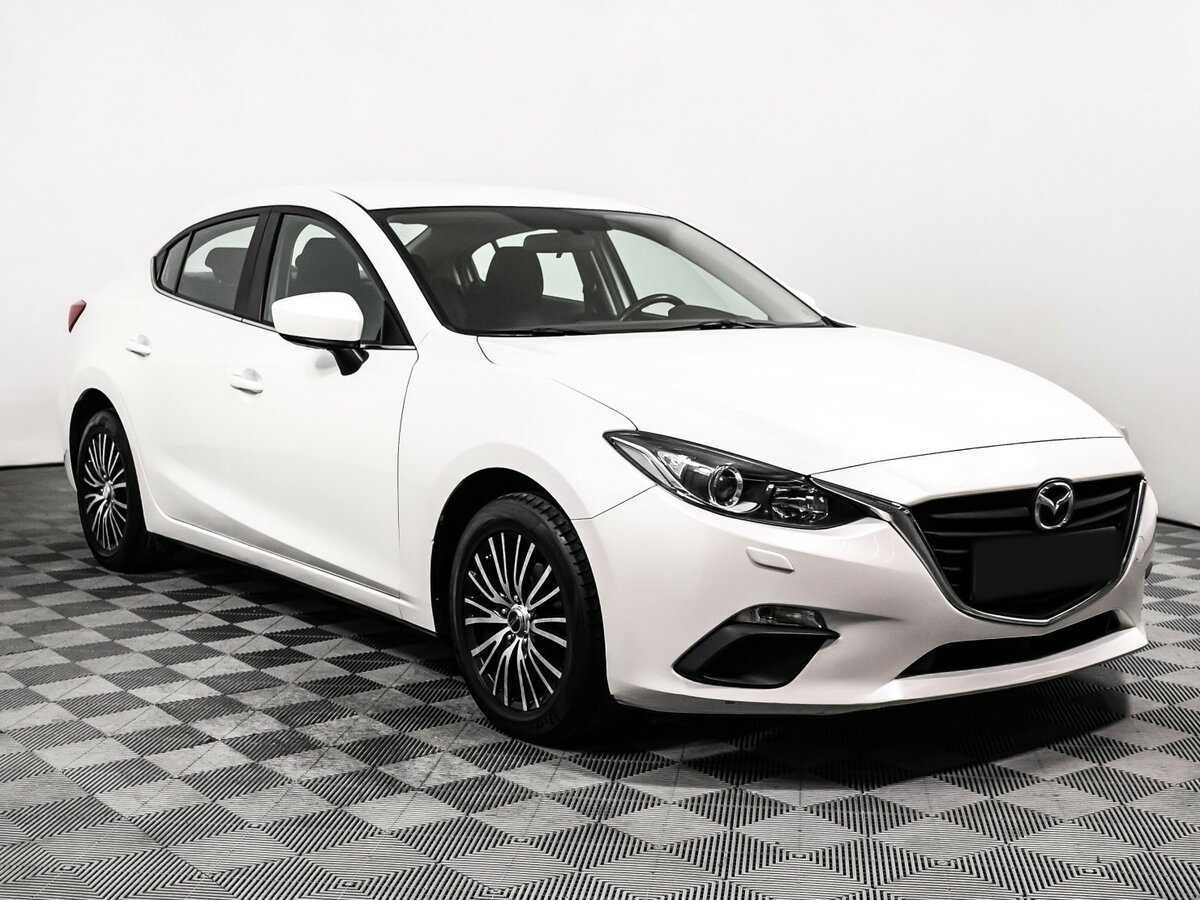 Mazda 3 с пробегом — 2013 год. Фото: #2
