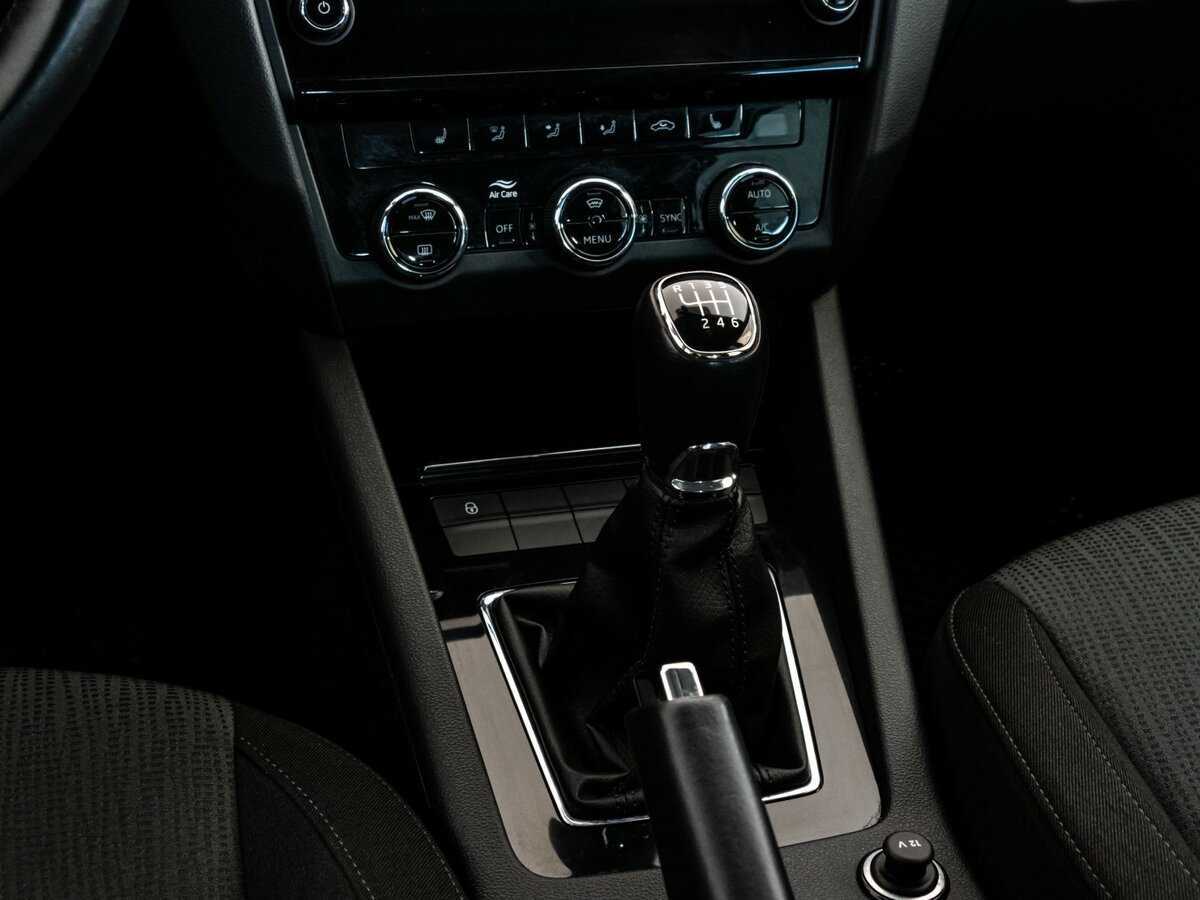 Skoda Octavia с пробегом — 2018 год. Фото: #12