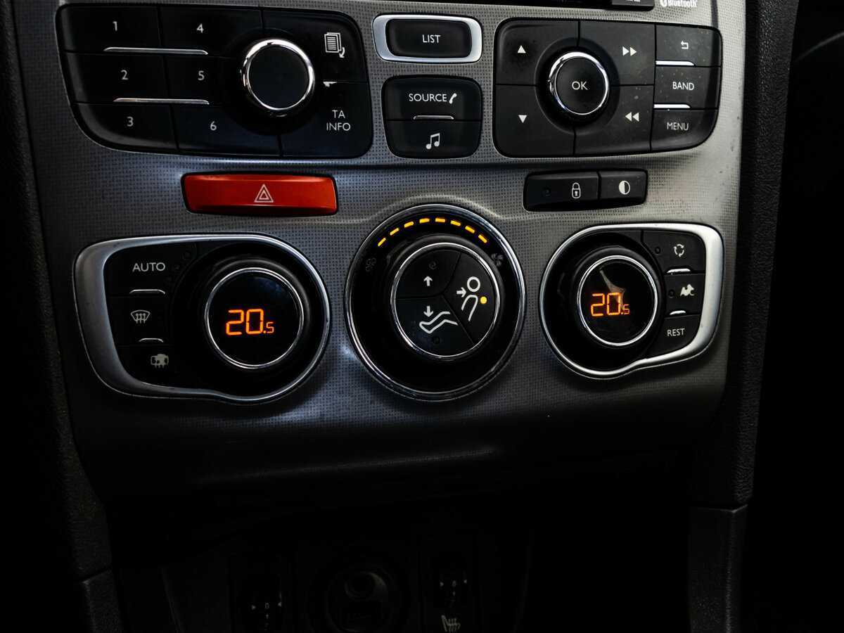 Citroen C4 с пробегом — 2016 год. Фото: #14