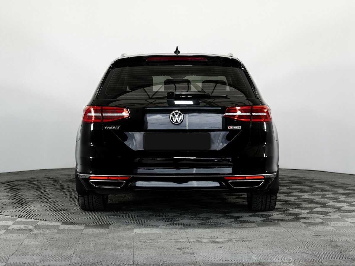 Volkswagen Passat с пробегом — 2018 год. Фото: #3