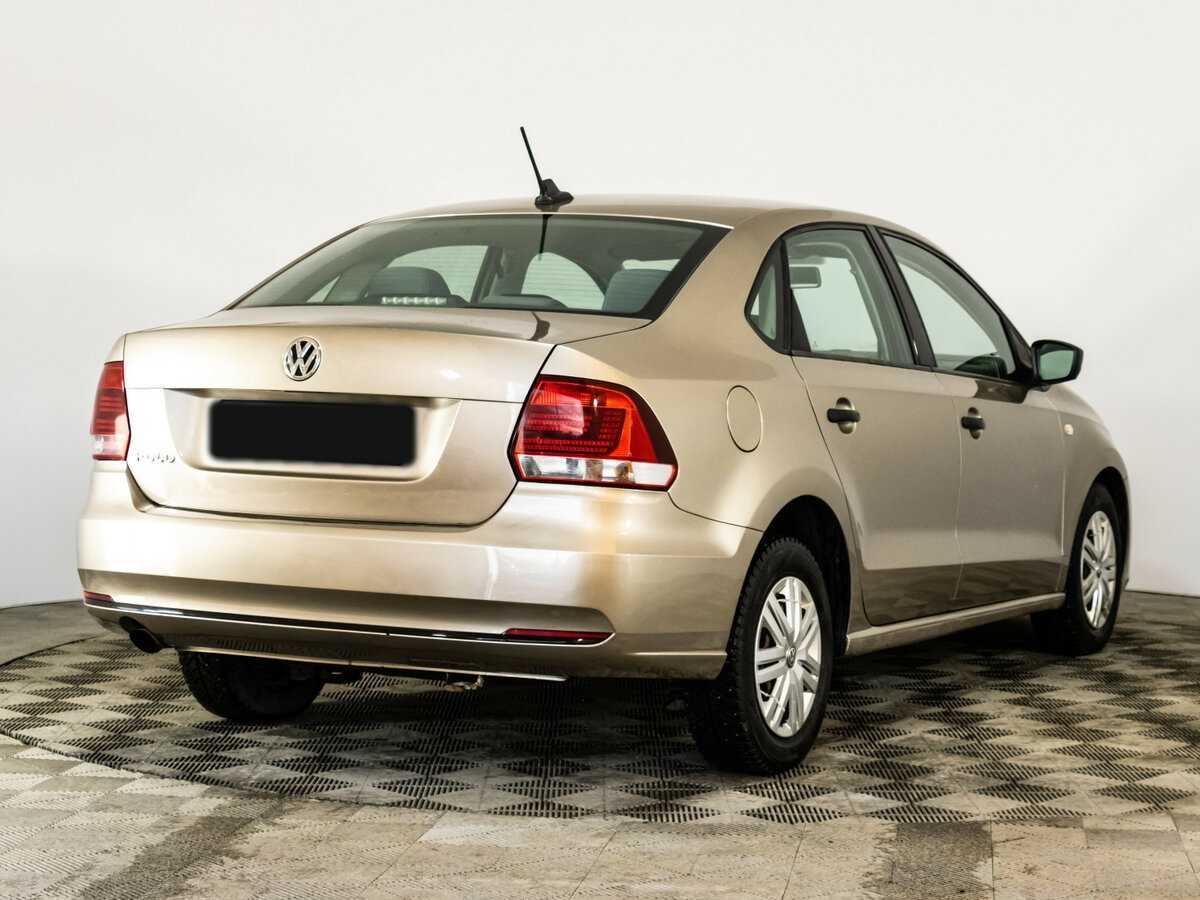 Volkswagen Polo с пробегом — 2017 год. Фото: #3