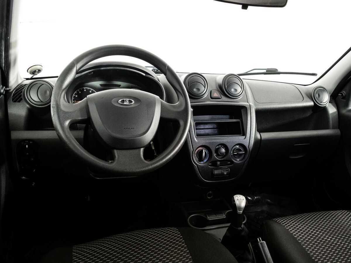 Lada (ВАЗ) Granta с пробегом — 2017 год. Фото: #8