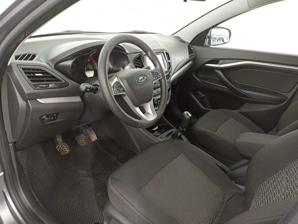 Lada (ВАЗ) Vesta с пробегом — 2018 год. Фото: #14