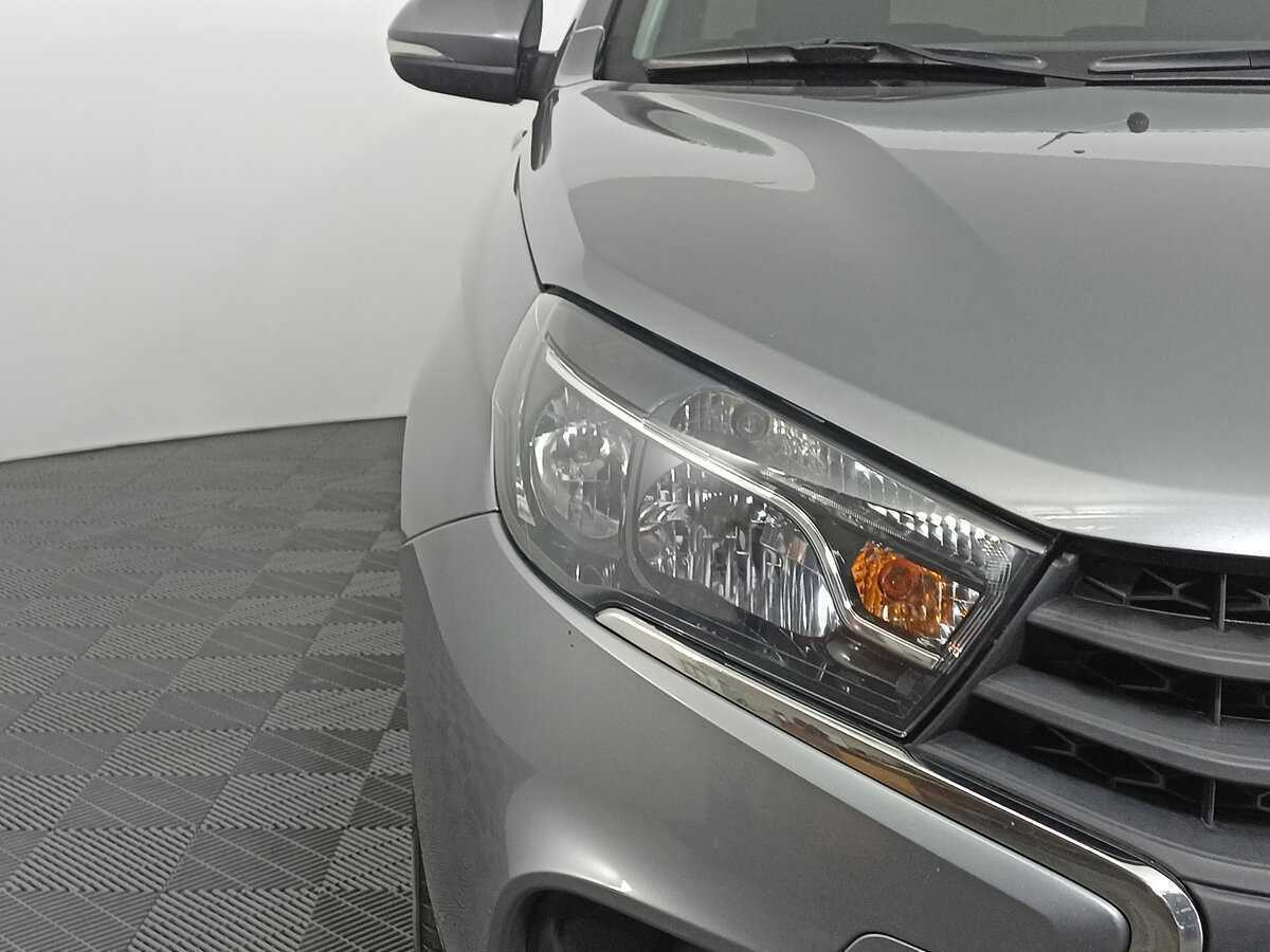 Lada (ВАЗ) Vesta с пробегом — 2018 год. Фото: #15