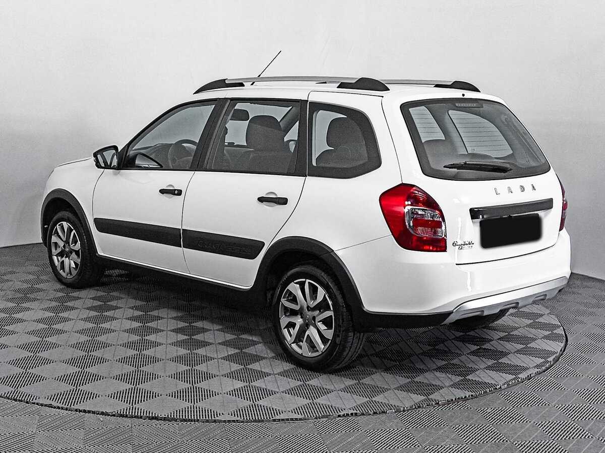 Lada (ВАЗ) Granta с пробегом — 2023 год. Фото: #6