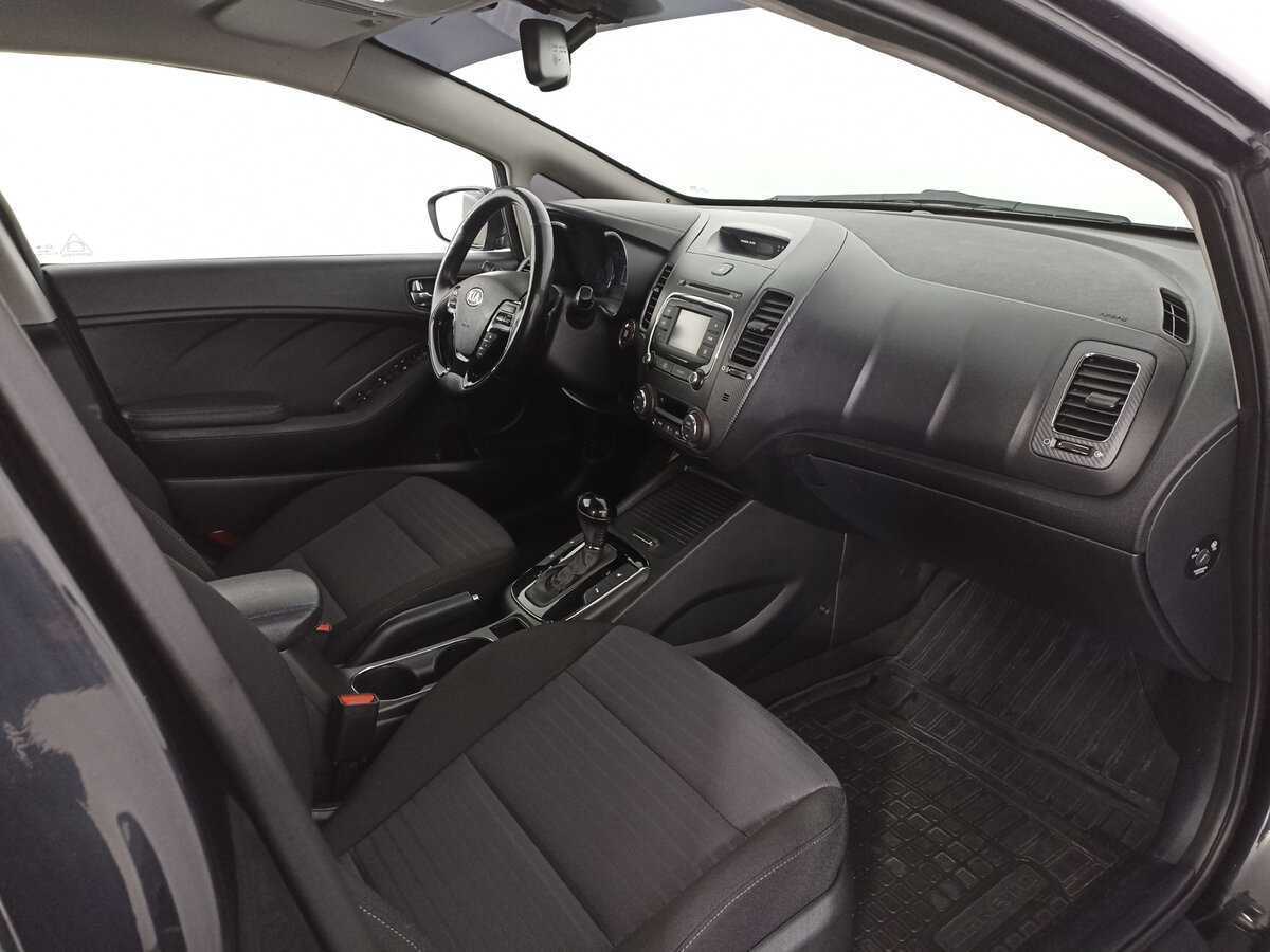 Kia Cerato с пробегом — 2018 год. Фото: #8