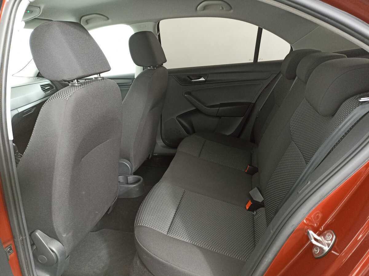 Volkswagen Polo с пробегом — 2021 год. Фото: #11