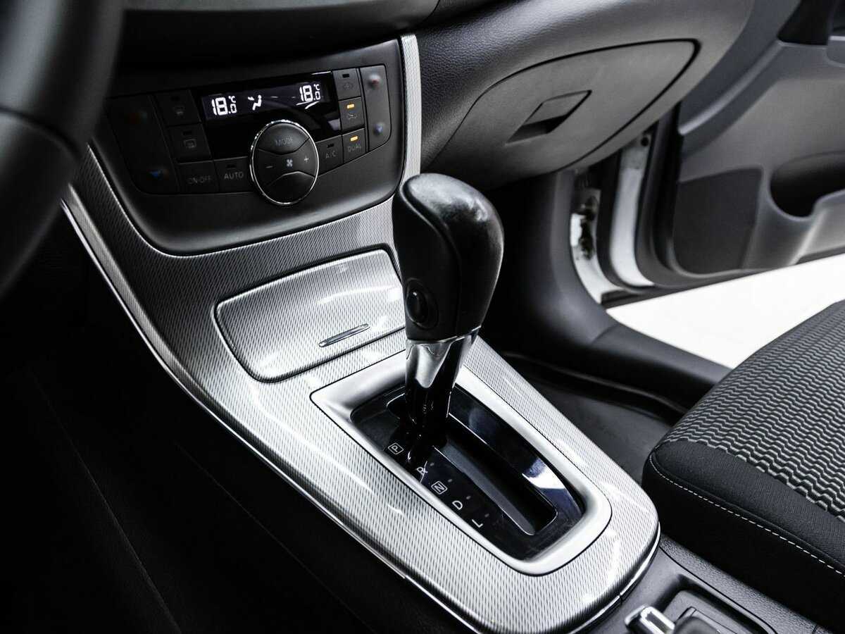 Nissan Sentra с пробегом — 2016 год. Фото: #12