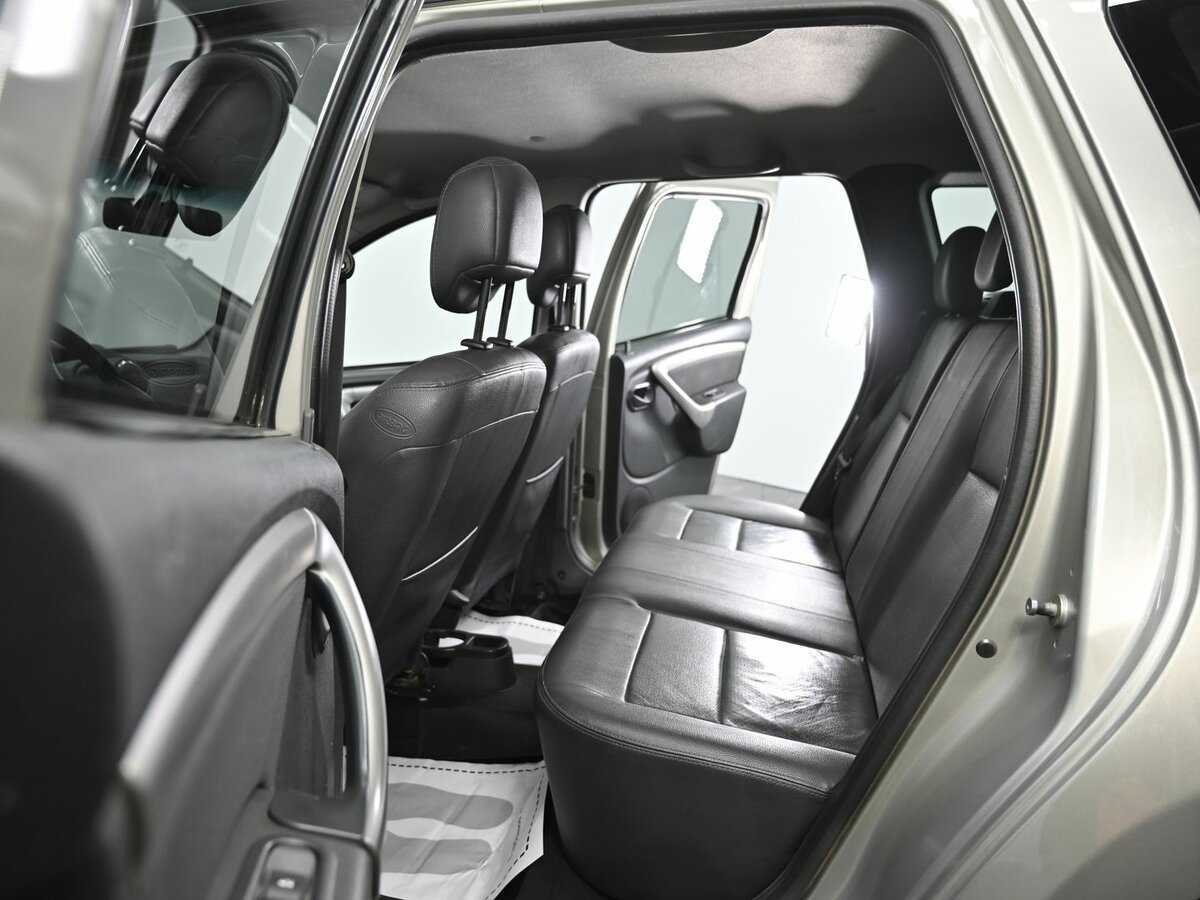 Renault Duster с пробегом — 2014 год. Фото: #10