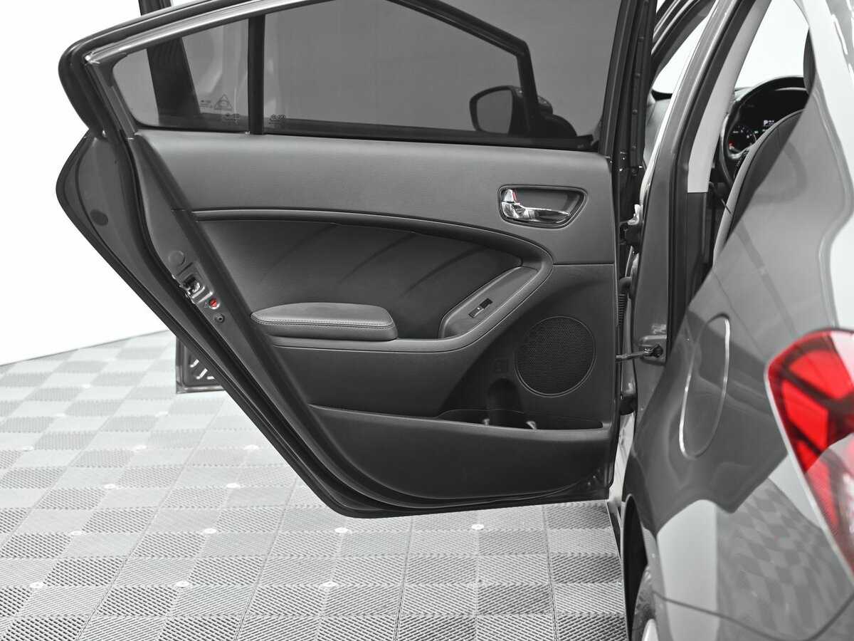 Kia Cerato с пробегом — 2018 год. Фото: #15