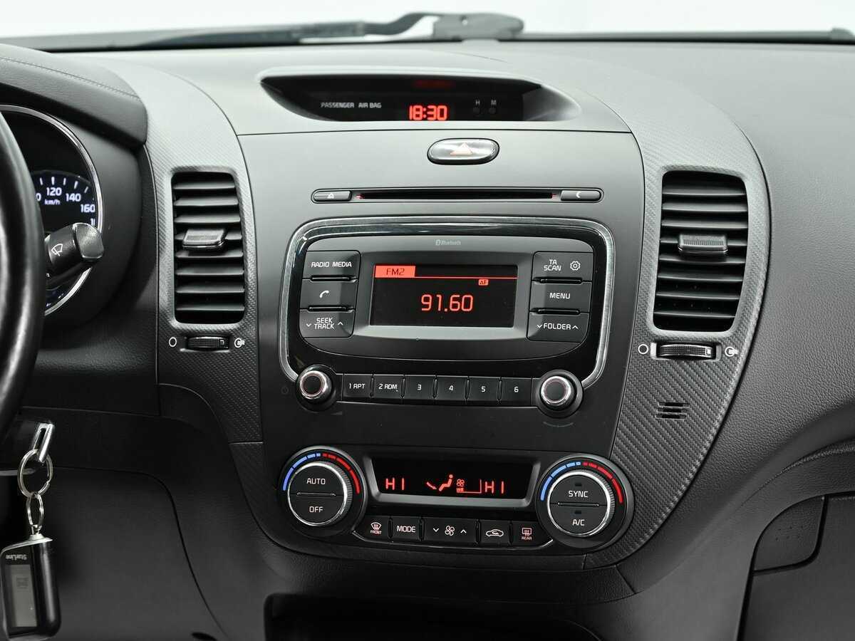 Kia Cerato с пробегом — 2019 год. Фото: #6