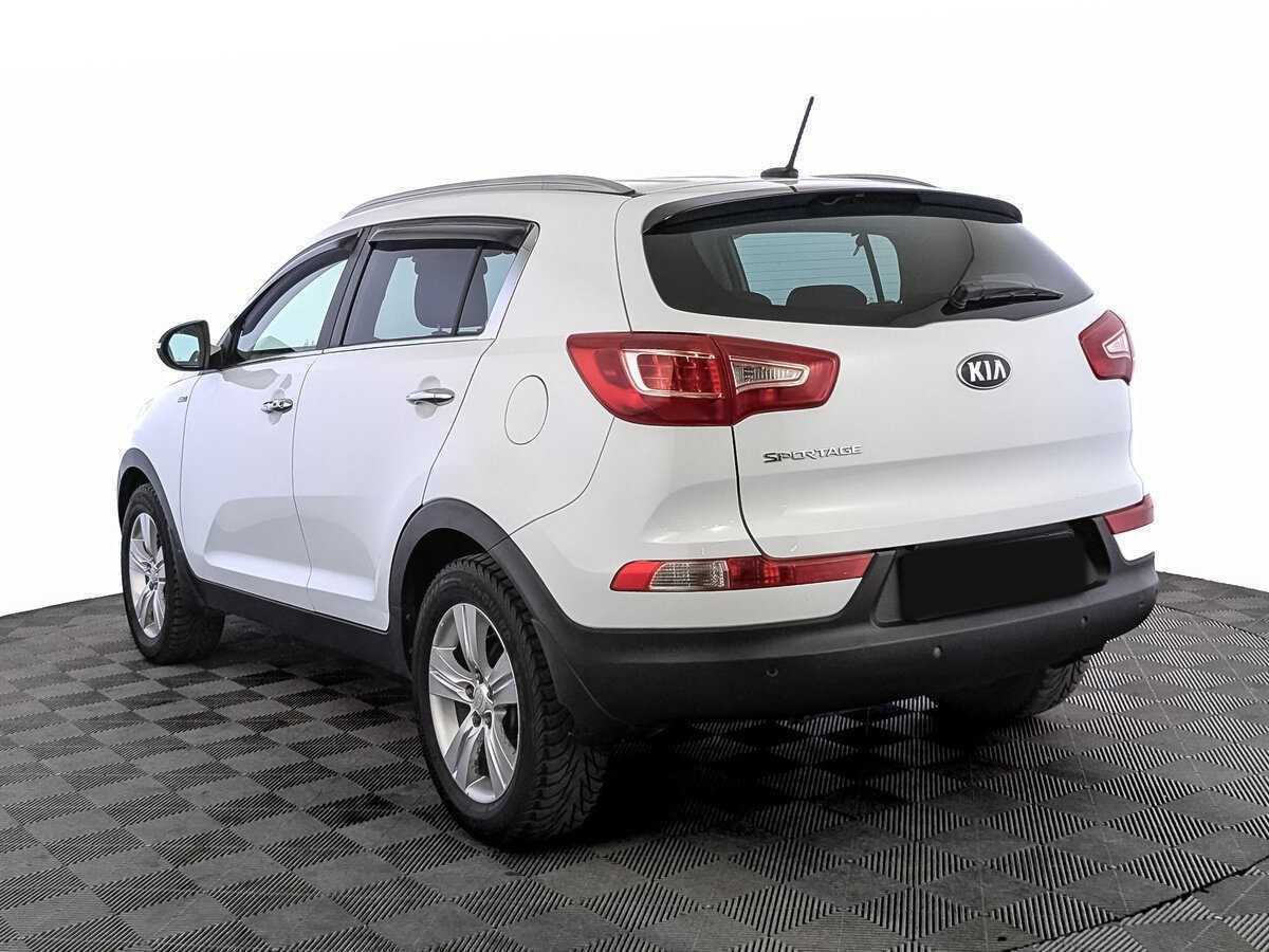 Kia Sportage с пробегом — 2012 год. Фото: #6