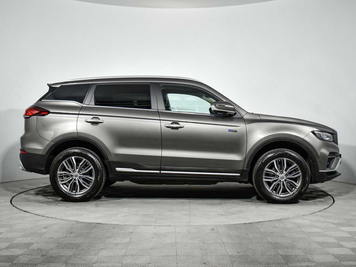 Geely Atlas Pro с пробегом — 2022 год. Фото: #3