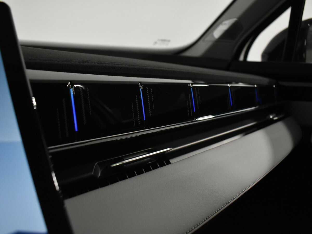 Geely Atlas с пробегом — 2024 год. Фото: #16