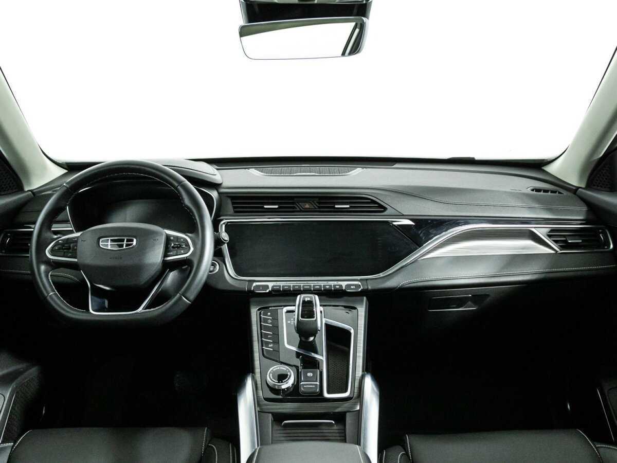 Geely Atlas Pro с пробегом — 2022 год. Фото: #12