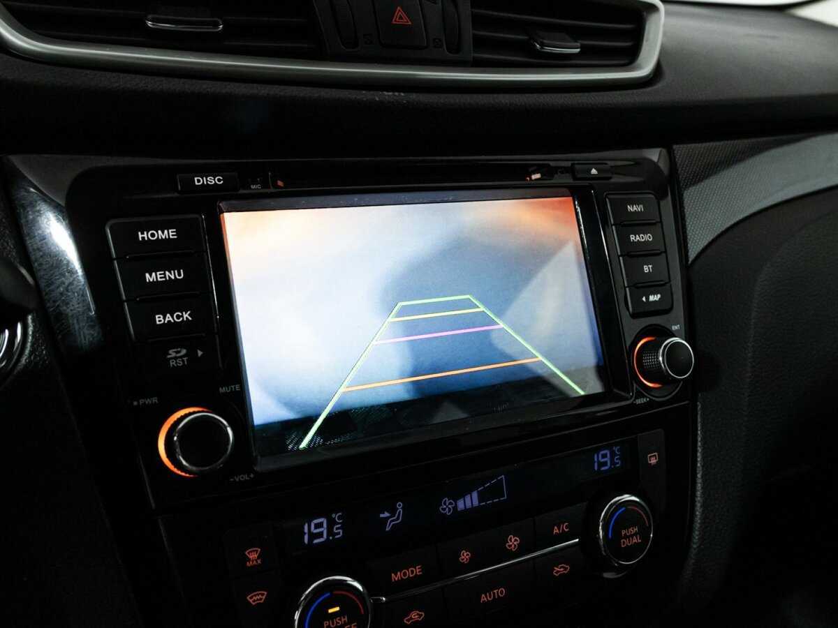 Nissan X-Trail с пробегом — 2015 год. Фото: #16