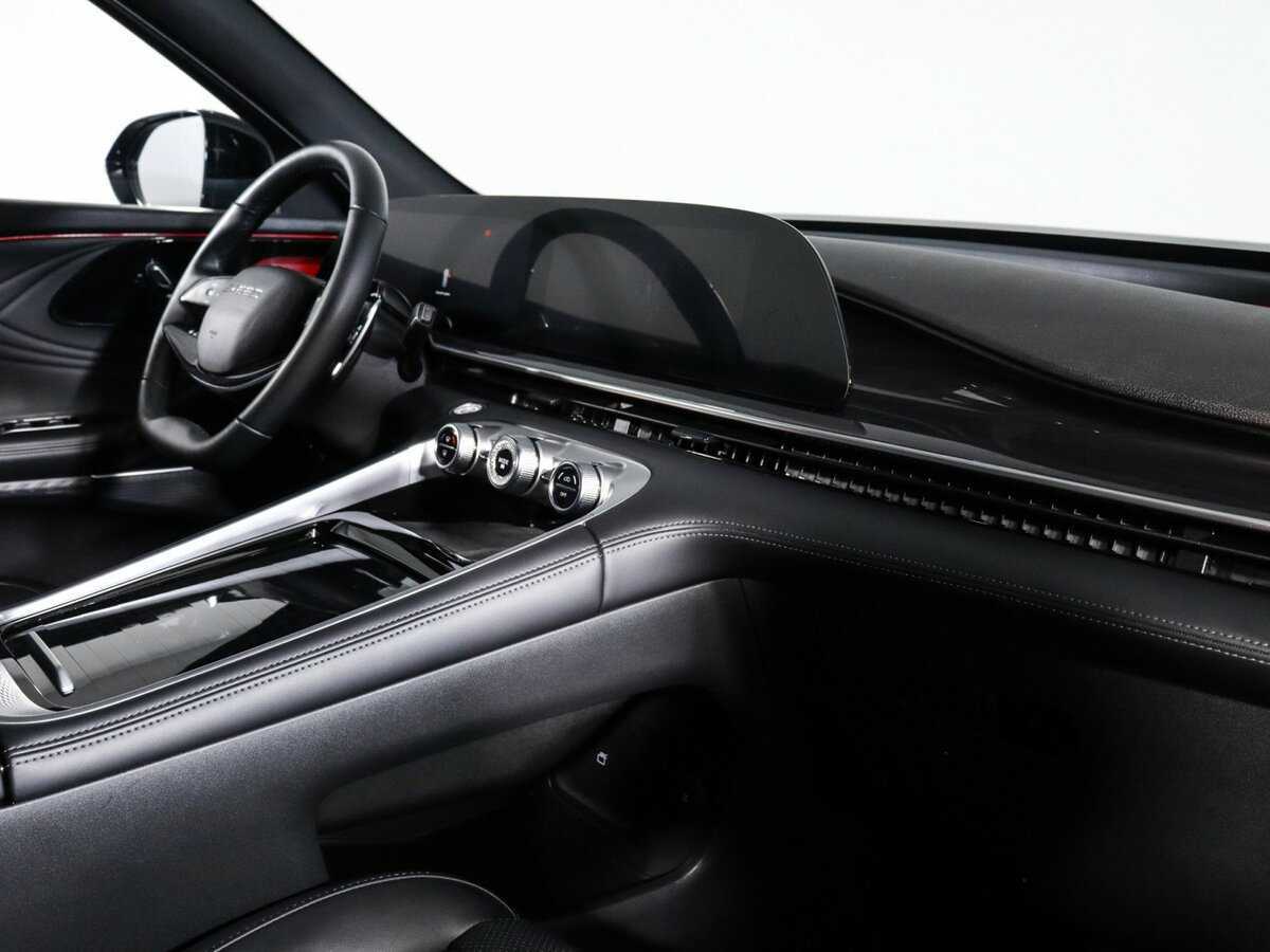 EXEED RX с пробегом — 2023 год. Фото: #5