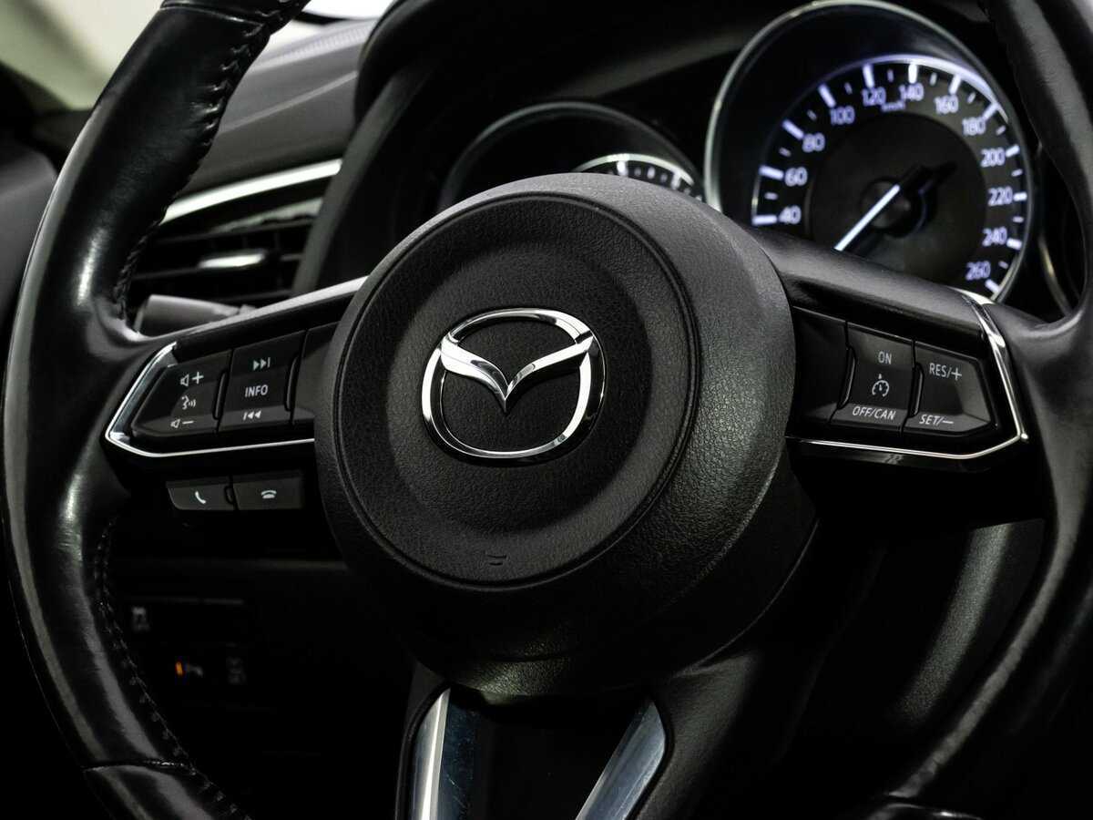 Mazda 6 с пробегом — 2017 год. Фото: #11