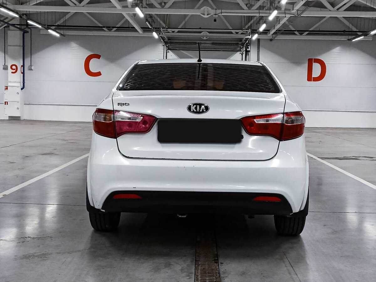 Kia Rio с пробегом — 2014 год. Фото: #5