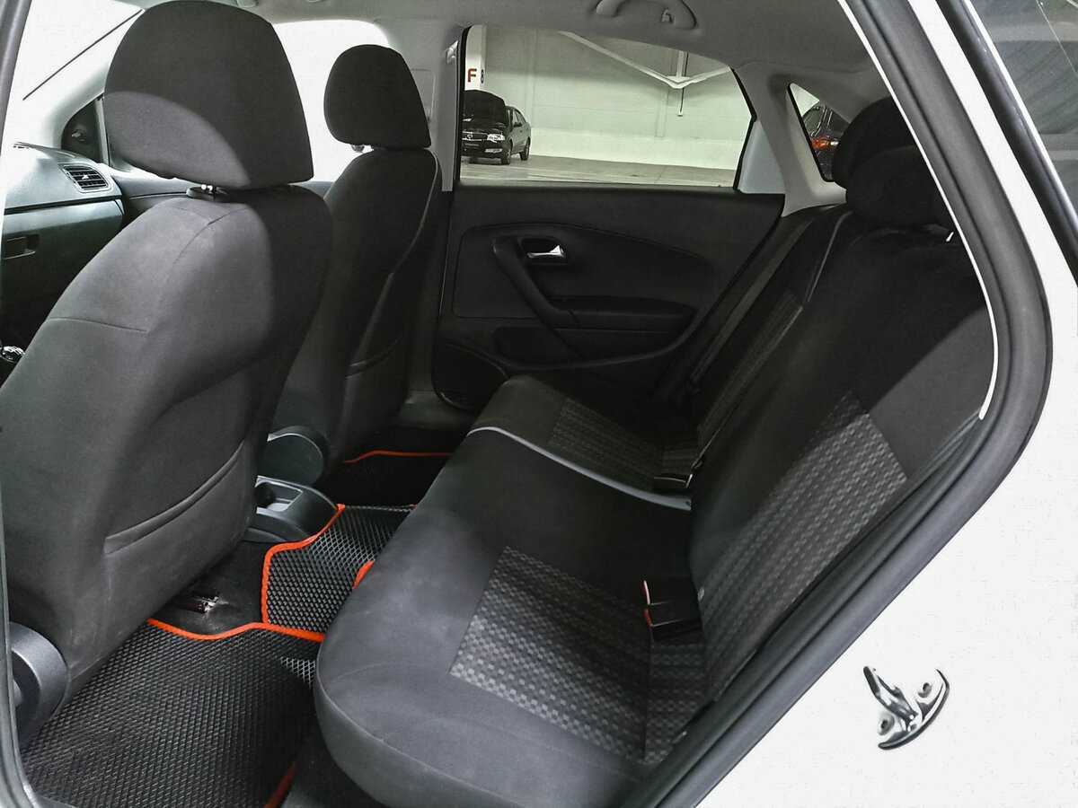 Volkswagen Polo с пробегом — 2019 год. Фото: #10