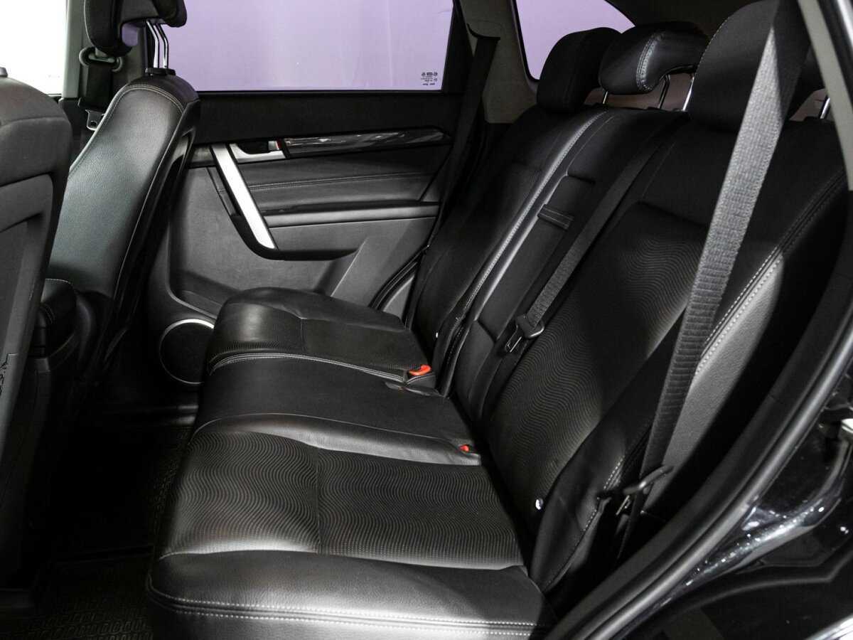 Chevrolet Captiva с пробегом — 2014 год. Фото: #9